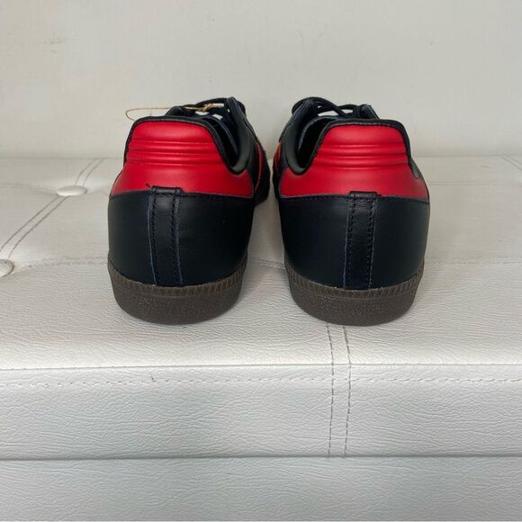 Adidas Samba Manchester United Soccer Athletic Team Shoes Black Red Gum Sz 11.5